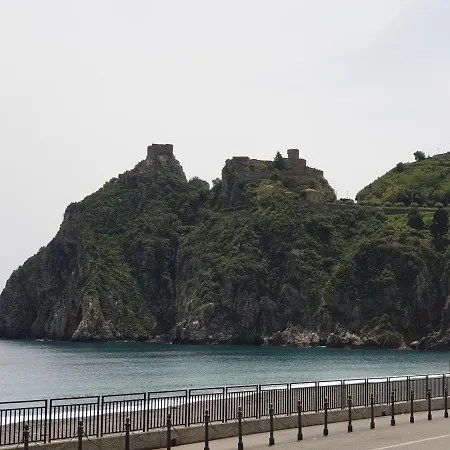 Taormina Mare *